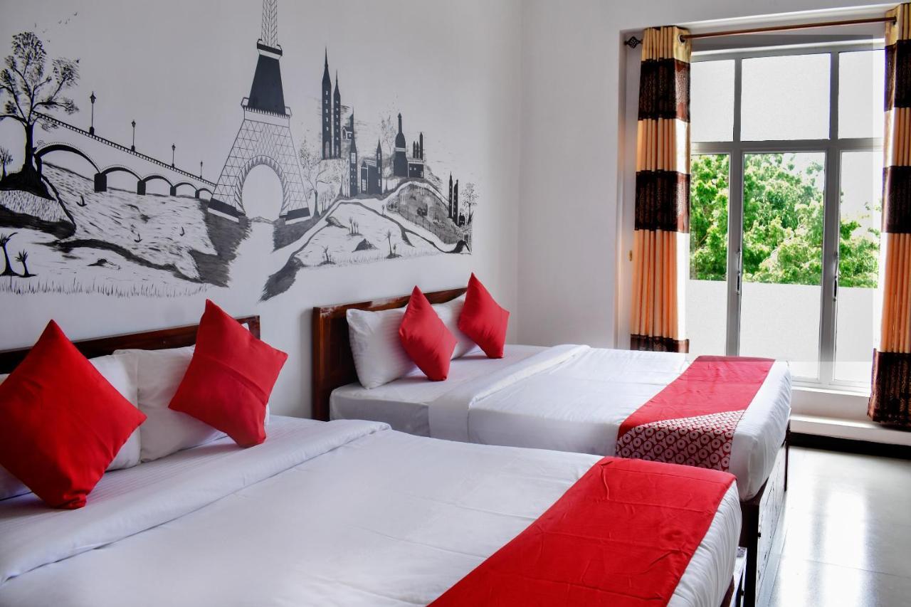 Mallika Resort Тринкомале Екстериор снимка