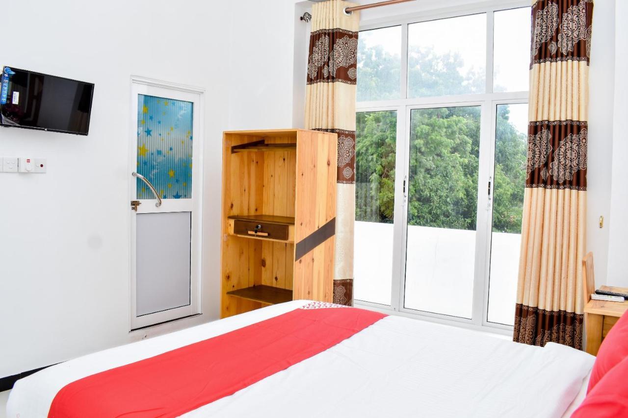Mallika Resort Тринкомале Екстериор снимка