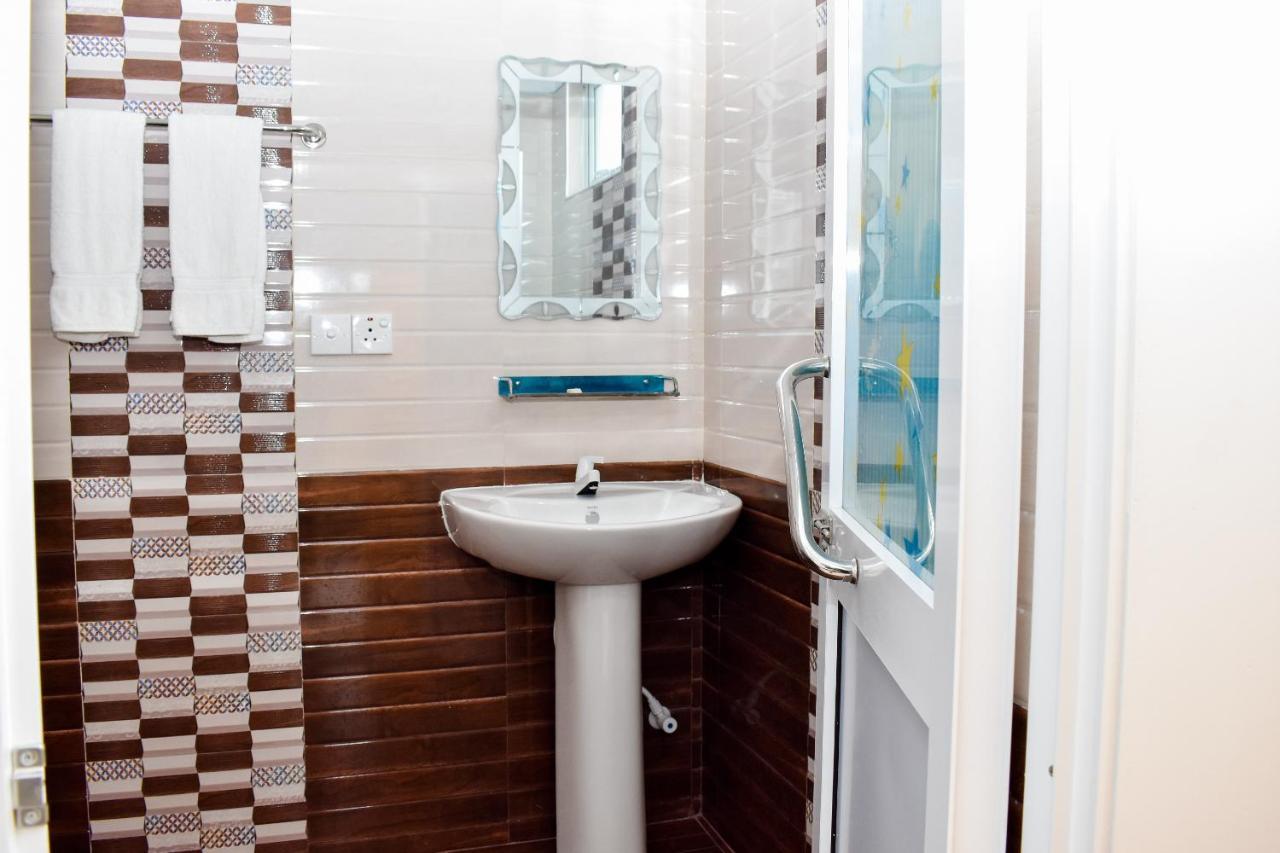 Mallika Resort Тринкомале Екстериор снимка