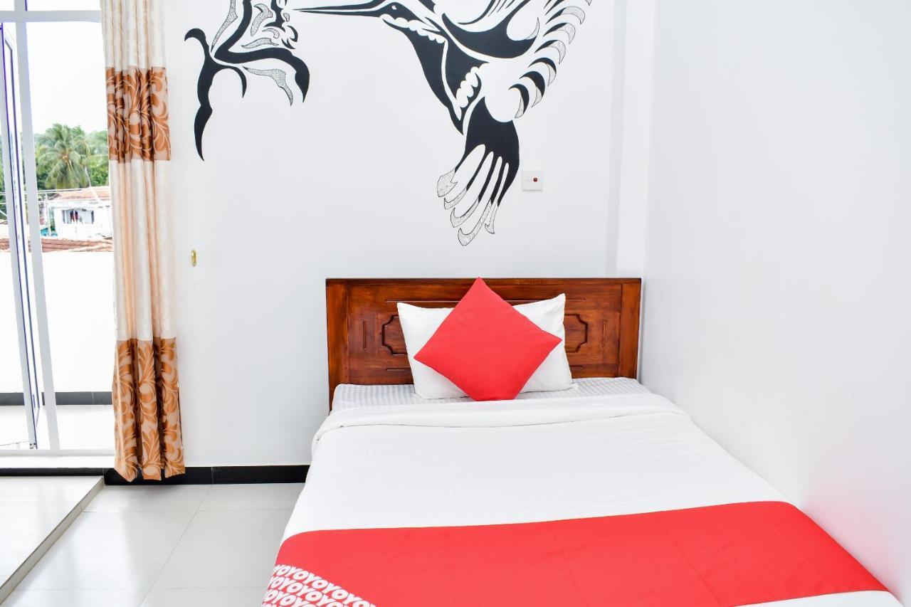 Mallika Resort Тринкомале Екстериор снимка