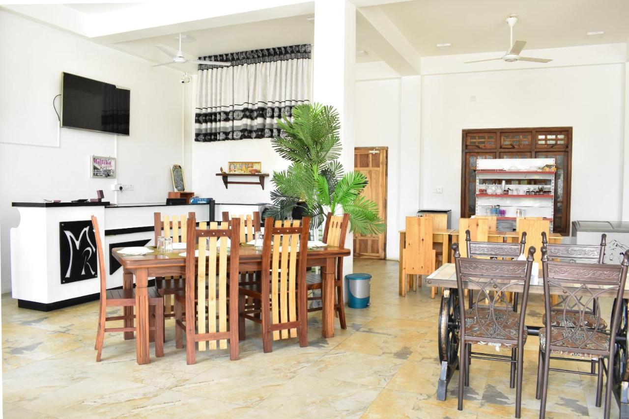 Mallika Resort Тринкомале Екстериор снимка